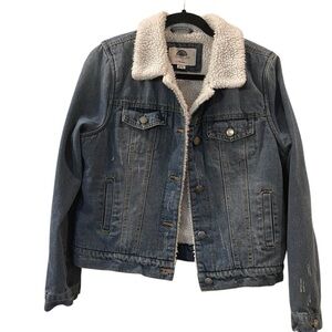 1 Sunset Lane Women’s Sherpa Lined Denim Jean Jacket Lightly Distressed Medium